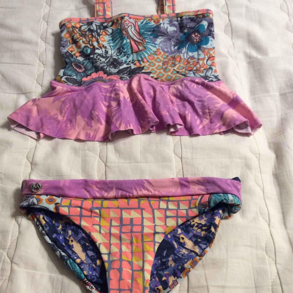 Maaji reversible size 8 swimsuit